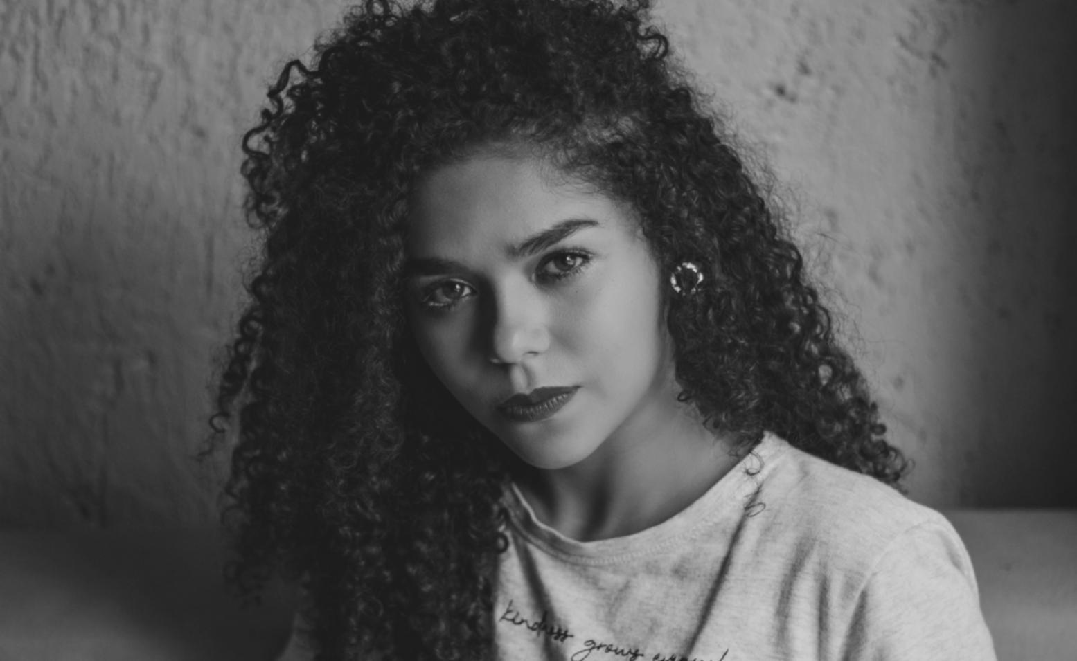 Sessione pratica di hair styling in aula